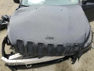 2016 Jeep Cherokee Altitude with VIN 1C4PJMAS6GW321938, listed as a Copart auction lot 86508344 with Not provided miles and Salvage title. Bid and sale history available at DreamBid. Image 13.