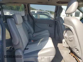 2006 Dodge Grand Caravan SXT z VIN 2D4GP44L06R699332, wystawiony jako Copart lot #58995465 z przebiegiem 55 324 mil mil oraz Szkoda całkowita • Salvage title. Historia ofert i sprzedaży dostępna na DreamBid. Obrazek 11.