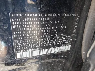 2021 Volkswagen Tiguan SE z VIN 3VV3B7AX0MM080853, wystawiony jako IAAI lot #42406539 z przebiegiem 73 295 mil mil oraz . Historia ofert i sprzedaży dostępna na DreamBid. Obrazek 9.