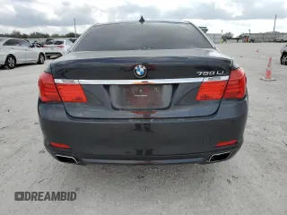 2009 BMW 7 Series 750Li with VIN WBAKB83509CY59929, listed as a Copart auction lot 45330245 with 117,156 mi miles and Salvage Title. Bid and sale history available at DreamBid. Image 6.