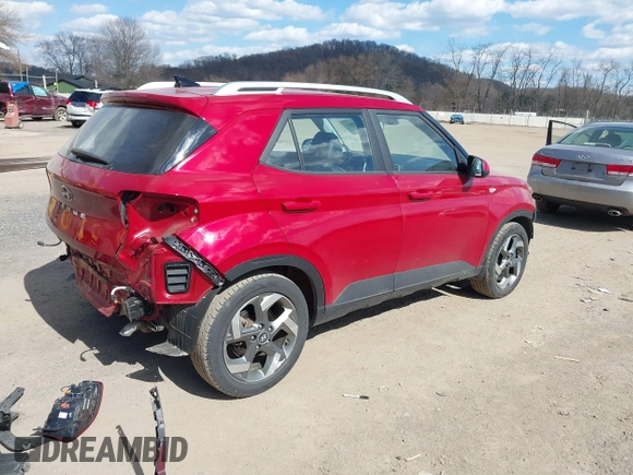 2022 Hyundai Venue SEL z VIN KMHRC8A39NU186851, wystawiony jako IAAI lot #41888011 z przebiegiem 50 773 mil mil oraz . Historia ofert i sprzedaży dostępna na DreamBid. Obrazek 4.