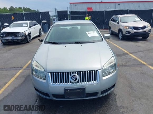 2006 Mercury Milan Premier z VIN 3MEFM08176R604051, wystawiony jako IAAI lot #42093362 z przebiegiem 343 608 mil mil oraz . Historia ofert i sprzedaży dostępna na DreamBid. Obrazek 12.