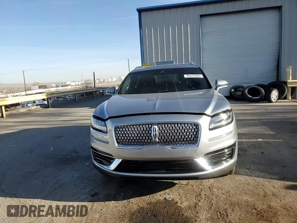 2020 Lincoln Nautilus Standard with VIN 2LMPJ6J92LBL20368, listed as a Copart auction lot 46253285 with 20,493 mi miles and Salvage title. Bid and sale history available at DreamBid. Image 12.