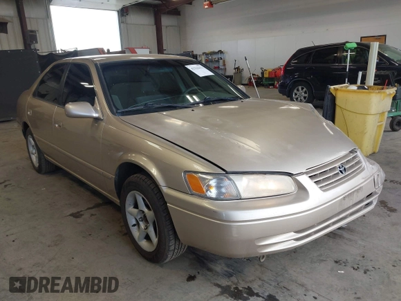 1999 Toyota Camry LE с VIN JT2BG22K7X0351800, выставлен на аукционе IAAI как лот 42216413 с пробегом 216 330 миль миль и . История ставок и продаж доступна на DreamBid. Изображение 1.