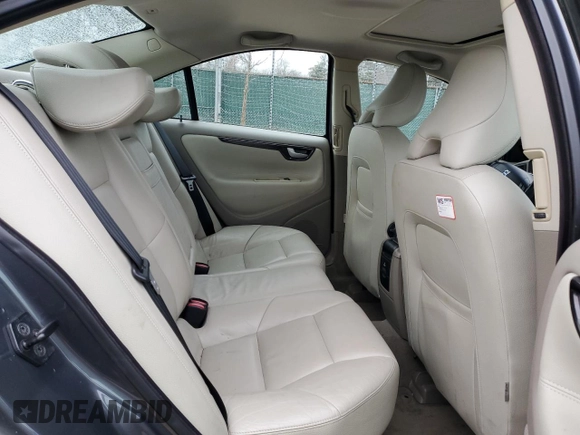 2006 Volvo S60 2.4L Turbo with VIN YV1RS547362531500, listed as a Copart auction lot 88526575 with 60,107 mi miles and Salvage Title. Bid and sale history available at carsss.com. Image 10.