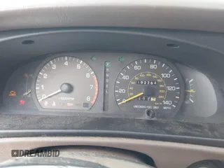 1996 Toyota Camry LE z VIN 4T1EF12K9TU117514, wystawiony jako IAAI lot #42241880 z przebiegiem 192 764 mil mil oraz . Historia ofert i sprzedaży dostępna na DreamBid. Obrazek 7.