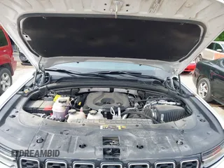 2024 Jeep Grand Cherokee с VIN 1C4RJYB61RC115982, выставлен на аукционе IAAI как лот 42485536 с пробегом 36 360 миль миль и . История ставок и продаж доступна на DreamBid. Изображение 10.