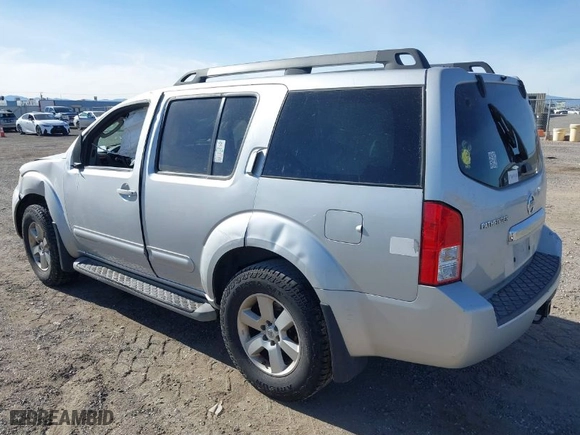 2012 Nissan Pathfinder SV with VIN 5N1AR1NB1CC615438, listed as a IAAI auction lot 41215698 with 1 mi miles. Bid and sale history available at carsss.com. Image 3.