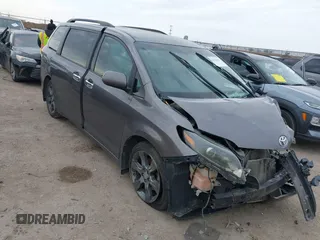 2015 Toyota Sienna SE with VIN 5TDXK3DC8FS652966, listed as a IAAI auction lot 41576611 with 108,858 mi miles and . Bid and sale history available at DreamBid. Image 1.