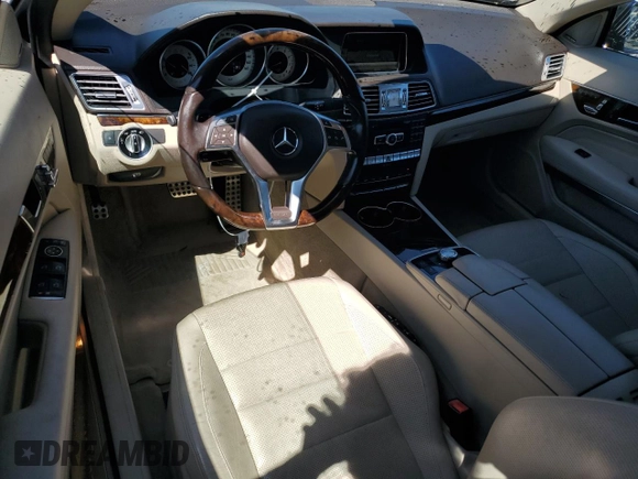 2015 Mercedes-Benz E 400 with VIN WDDKK6FF4FF297156, listed as a Copart auction lot 49464815 with 45,750 mi miles and Salvage title. Bid and sale history available at DreamBid. Image 8.