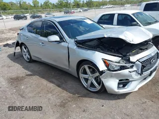 2019 Infiniti Q50 3.0t LUXE with VIN JN1EV7AR5KM555862, listed as a IAAI auction lot 41942915 with 42,623 mi miles. Bid and sale history available at carsss.com. Image 1.