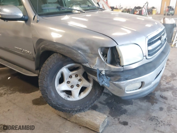 2000 Toyota Tundra SR5 with VIN 5TBBT4410YS040624, listed as a IAAI auction lot 41754230 with 225,472 mi miles. Bid and sale history available at carsss.com. Image 6.