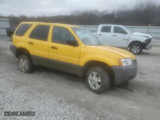 2003 Ford Escape XLT Popular 2 with VIN 1FMYU93133KE05502, listed as a Copart auction lot 86878604 with 0 mi miles and Clean Title. Bid and sale history available at carsss.com. Image 4.