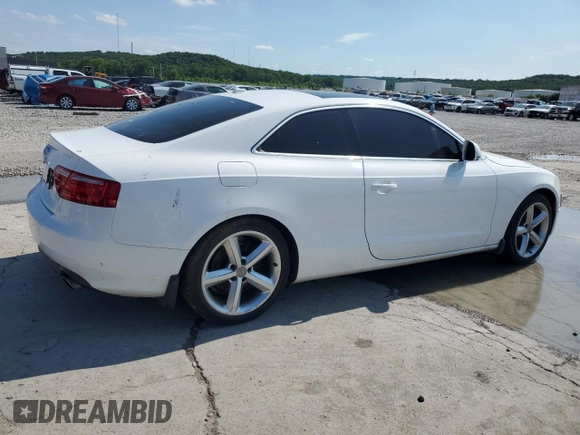 2009 Audi A5 z VIN WAUDK78T39A035073, wystawiony jako Copart lot #59006945 z przebiegiem 143 412 mil mil oraz Tytuł czysty. Historia ofert i sprzedaży dostępna na DreamBid. Obrazek 3.