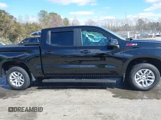 2022 Chevrolet Silverado 1500 RST with VIN 1GCUDEED3NZ630595, listed as a IAAI auction lot 41744460 with 37,181 mi miles and . Bid and sale history available at DreamBid. Image 13.