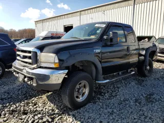 2002 Ford Super Duty F-250 XL with VIN 1FTNX21L32ED61461, listed as a Copart auction lot 79456694 with 0 mi miles and Salvage Title. Bid and sale history available at carsss.com. Image 1.