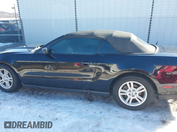 2012 Ford Mustang V6 with VIN 1ZVBP8EM6C5269767, listed as a IAAI auction lot 41609598 with 157,673 mi miles and . Bid and sale history available at DreamBid. Image 15.