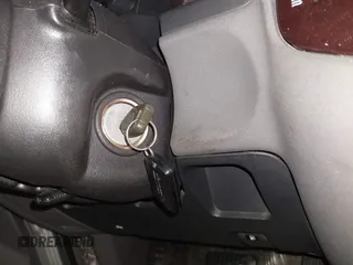 2002 Mitsubishi Montero Limited z VIN JA4MW51R02J016667, wystawiony jako IAAI lot #41267504 z przebiegiem 167 446 mil mil oraz . Historia ofert i sprzedaży dostępna na DreamBid. Obrazek 11.