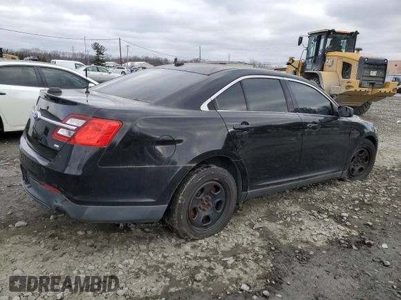2013 Ford Police Interceptor с VIN 1FAHP2M89DG141128, выставлен на аукционе Copart как лот 88212425 с пробегом 191 577 миль миль и Чистый • Clean title. История ставок и продаж доступна на DreamBid. Изображение 3.
