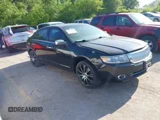 2007 Lincoln MKZ z VIN 3LNHM26T27R638020, wystawiony jako IAAI lot #42223711 z przebiegiem Nie podano mil oraz . Historia ofert i sprzedaży dostępna na DreamBid. Obrazek 1.