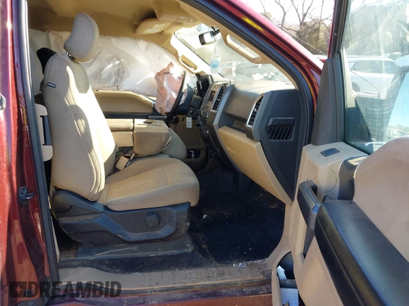 2016 Ford F-150 XLT with VIN 1FTFX1EF1GFC12809, listed as a IAAI auction lot 41336723 with 237,122 mi miles. Bid and sale history available at carsss.com. Image 5.