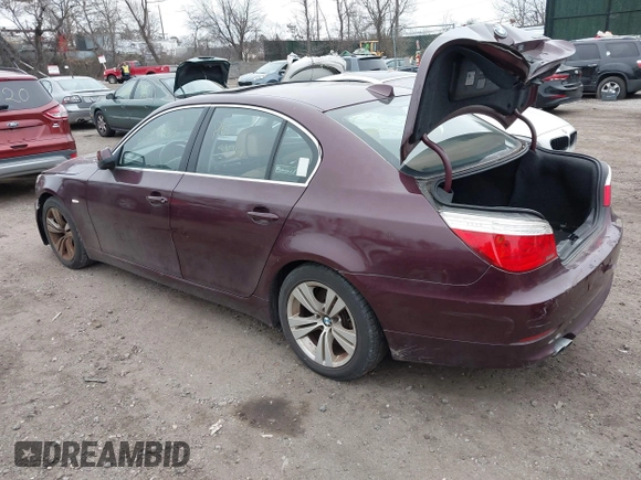 2010 BMW 5 Series 528i with VIN WBANU5C50AC442367, listed as a IAAI auction lot 41927679 with Not Provided miles and . Bid and sale history available at carsss.com. Image 3.