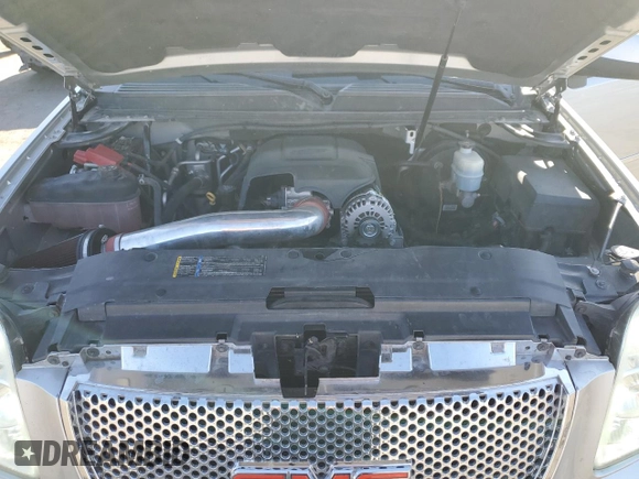 2010 GMC Yukon Denali with VIN 1GKUKEEF8AR170422, listed as a Copart auction lot 74334354 with 137,053 mi miles and Salvage Title. Bid and sale history available at carsss.com. Image 12.