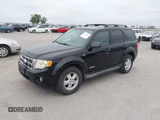 2008 Ford Escape XLT z VIN 1FMCU93108KC93467, wystawiony jako IAAI lot #42747517 z przebiegiem 201 873 mil mil oraz . Historia ofert i sprzedaży dostępna na DreamBid. Obrazek 2.