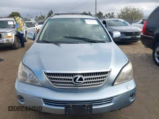 2008 Lexus RX 400h with VIN JTJGW31U882006173, listed as a IAAI auction lot 40350712 with 225,533 mi miles and . Bid and sale history available at DreamBid. Image 12.