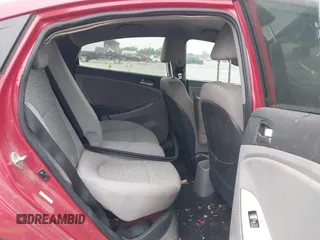 2016 Hyundai Accent SE z VIN KMHCT4AE4GU164307, wystawiony jako IAAI lot #42290071 z przebiegiem 126 426 mil mil oraz . Historia ofert i sprzedaży dostępna na DreamBid. Obrazek 8.