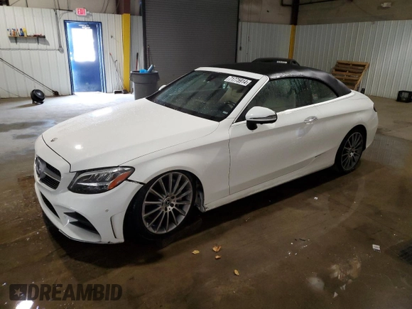 2019 Mercedes-Benz C 300 with VIN WDDWK8DB3KF900007, listed as a Copart auction lot 71775914 with 40,628 mi miles and Non Repairable. Bid and sale history available at carsss.com. Image 1.
