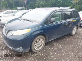 2011 Toyota Sienna XLE AAS с VIN 5TDYK3DC5BS090992, выставлен на аукционе IAAI как лот 42464308 с пробегом 356 672 миль миль и . История ставок и продаж доступна на DreamBid. Изображение 18.