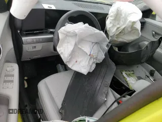 2024 Hyundai Kona Limited с VIN KM8HECA31RU117831, выставлен на аукционе Copart как лот 51421175 с пробегом Не указан миль и Списание • Salvage title. История ставок и продаж доступна на DreamBid. Изображение 8.