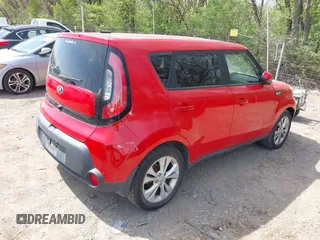 2015 Kia Soul + with VIN KNDJP3A51F7785902, listed as a IAAI auction lot 42060311 with 109,819 mi miles. Bid and sale history available at carsss.com. Image 4.