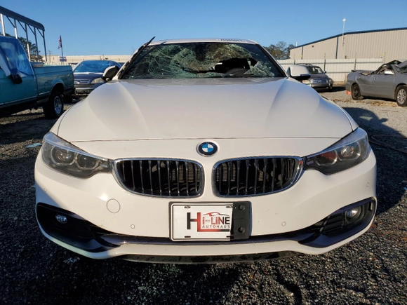 2018 BMW 4 Series 430i xDrive with VIN WBA4J3C58JBL04526, listed as a Copart auction lot 76980094 with 42,147 mi miles and Salvage Title. Bid and sale history available at DreamBid. Image 5.