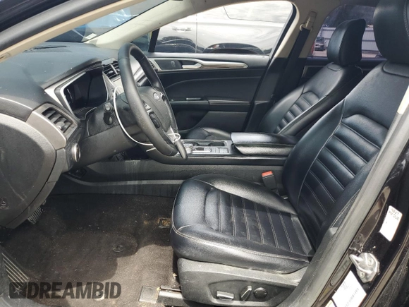 2020 Ford Fusion SEL with VIN 3FA6P0CD9LR136772, listed as a Copart auction lot 56256035 with 125,929 mi miles and Clean title. Bid and sale history available at DreamBid. Image 7.