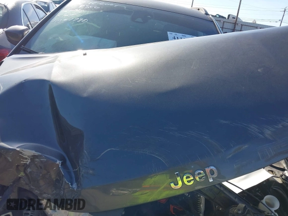 2020 Jeep Compass Latitude w/Sun/Safety Pkg with VIN 3C4NJCBB2LT241780, listed as a IAAI auction lot 41118805 with 74,891 mi miles. Bid and sale history available at carsss.com. Image 10.