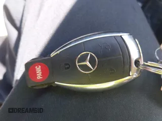 2007 Mercedes-Benz SL 550 с VIN WDBSK71F07F121213, выставлен на аукционе IAAI как лот 42210962 с пробегом 96 088 миль миль и . История ставок и продаж доступна на DreamBid. Изображение 11.
