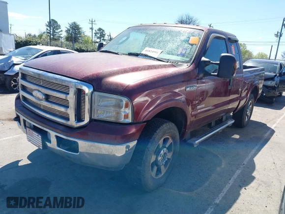 2006 Ford F-250 XL z VIN 1FTSX21P06ED33807, wystawiony jako IAAI lot #41824991 z przebiegiem 179 423 mil mil oraz . Historia ofert i sprzedaży dostępna na DreamBid. Obrazek 17.