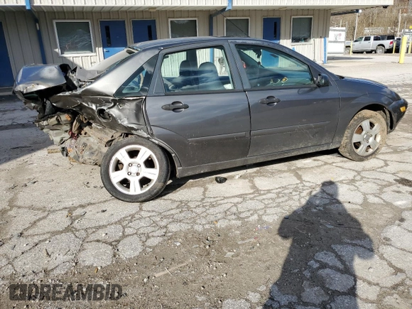 2003 Ford Focus ZTS with VIN 1FAHP38393W213650, listed as a Copart auction lot 86083814 with Not Provided miles and Salvage Title. Bid and sale history available at carsss.com. Image 3.