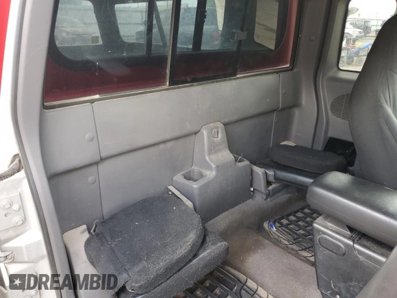 2003 Ford Ranger XL Fleet with VIN 1FTYR44V33PA43684, listed as a Copart auction lot 53333245 with 210,351 mi miles and Salvage Title. Bid and sale history available at carsss.com. Image 10.