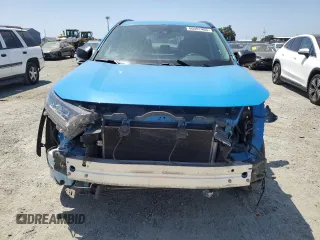 2019 Toyota RAV4 LE with VIN 2T3F1RFV5KC015589, listed as a Copart auction lot 60467465 with 123,950 mi miles and Salvage title. Bid and sale history available at DreamBid. Image 5.