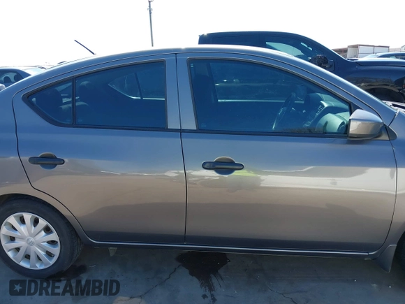 2016 Nissan Versa S Plus with VIN 3N1CN7AP7GL894730, listed as a IAAI auction lot 41748661 with 130,029 mi miles. Bid and sale history available at carsss.com. Image 13.