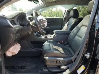 2021 GMC Acadia SLT z VIN 1GKKNUL4XMZ107398, wystawiony jako Copart lot #65434663 z przebiegiem 18 087 mil mil oraz . Historia ofert i sprzedaży dostępna na DreamBid. Obrazek 7.