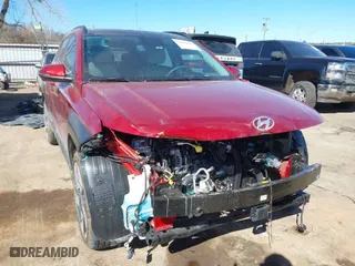 2025 Hyundai Kona Limited with VIN KM8HE3A39SU203300, listed as a IAAI auction lot 41652609 with 4,395 mi miles. Bid and sale history available at carsss.com. Image 6.