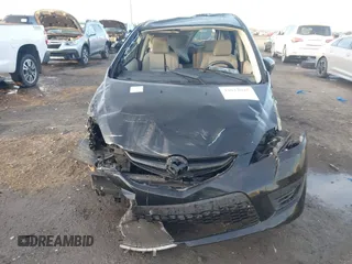 2008 Mazda 5 Sport with VIN JM1CR293480305332, listed as a IAAI auction lot 41012025 with Not Provided miles. Bid and sale history available at carsss.com. Image 6.