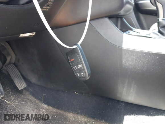 2019 Jeep Cherokee Limited with VIN 1C4PJLDB1KD266115, listed as a IAAI auction lot 42543563 with 85,513 mi miles and . Bid and sale history available at DreamBid. Image 11.