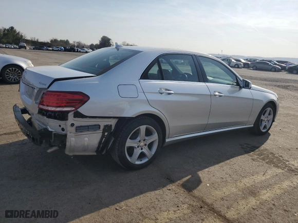 2015 Mercedes-Benz E-Class E 350 Luxury with VIN WDDHF8JB3FB140224, listed as a Copart auction lot 49458685 with 62,774 mi miles and Salvage Title. Bid and sale history available at carsss.com. Image 3.