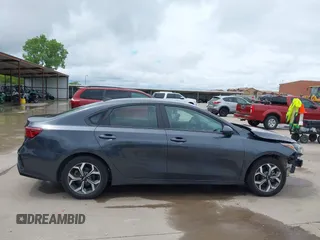 2019 Kia Forte LXS с VIN 3KPF24AD4KE052030, выставлен на аукционе IAAI как лот 42498730 с пробегом 100 875 миль миль и . История ставок и продаж доступна на DreamBid. Изображение 13.