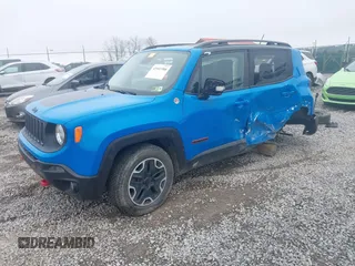 2015 Jeep Renegade Trailhawk with VIN ZACCJBCT4FPB41376, listed as a IAAI auction lot 41943388 with 65,963 mi miles and . Bid and sale history available at DreamBid. Image 19.